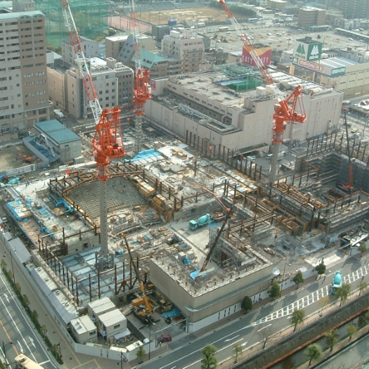 「KOBELCO 大ホール」の客席、現る